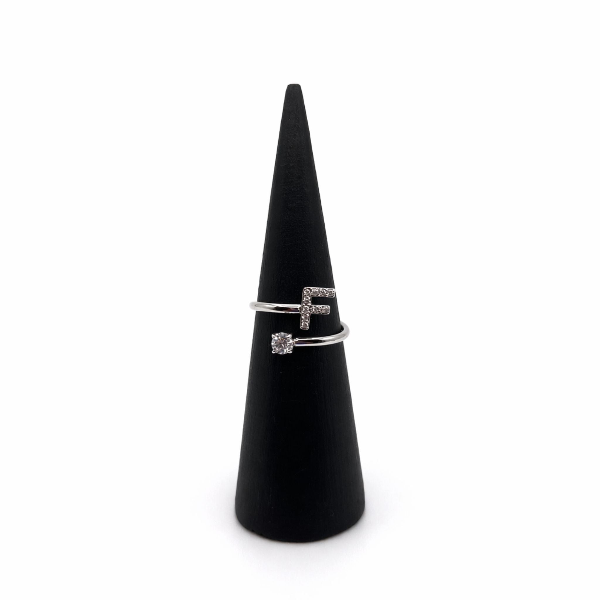 Bague F argentée